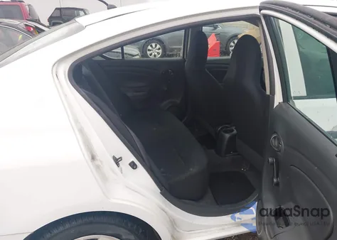 2013 Nissan Versa 1.6 S from USA, damaged, VIN 3N1CN7AP5DL888341